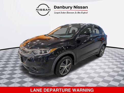 Used 2021 Honda HR-V EX image 7