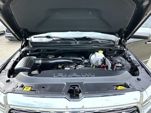 Used 2019 RAM 1500 Limited AWD/4WD image 24