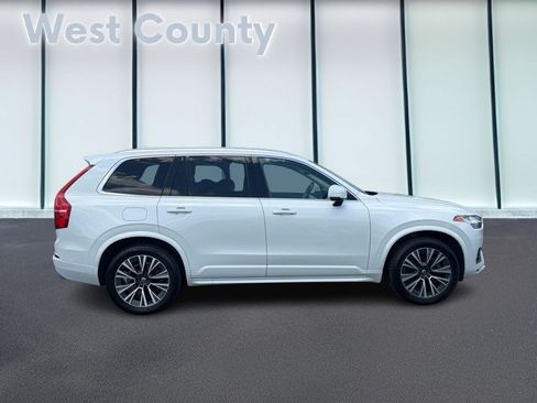 Used 2020 Volvo XC90 T5 Momentum AWD/4WD image 2
