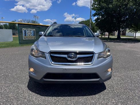 Used 2013 Subaru Crosstrek 2.0i Premium AWD/4WD image 2