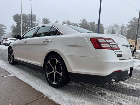 Used 2016 Ford Taurus SEL w/ Equipment Group 201A image 5