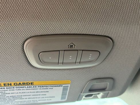 Used 2023 Jeep Grand Cherokee L Limited w/ Luxury Tech Group II image 28