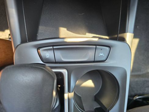 Certified 2024 Chevrolet Trax LS w/ LS Convenience Package FWD image 31