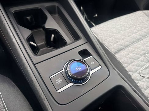 Certified 2025 Volkswagen Tiguan S AWD/4WD image 23