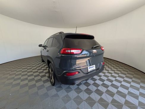 Used 2016 Jeep Cherokee 75th Anniversary AWD/4WD image 11