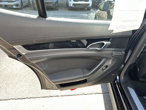 Used 2016 Porsche Panamera Edition image 23