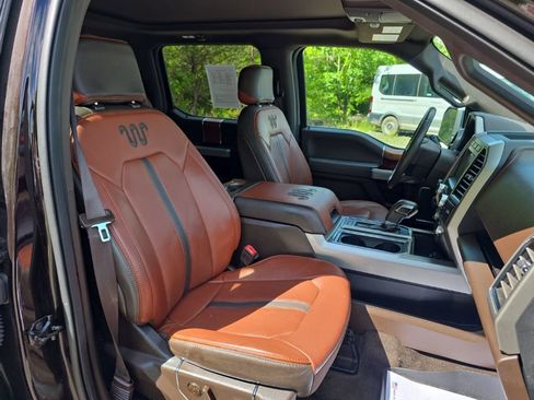 Used 2018 Ford F150 King Ranch w/ Equipment Group 601A Luxury AWD/4WD image 36