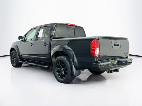 Used 2021 Nissan Frontier SV w/ Midnight Edition Floor Mats AWD/4WD image 5