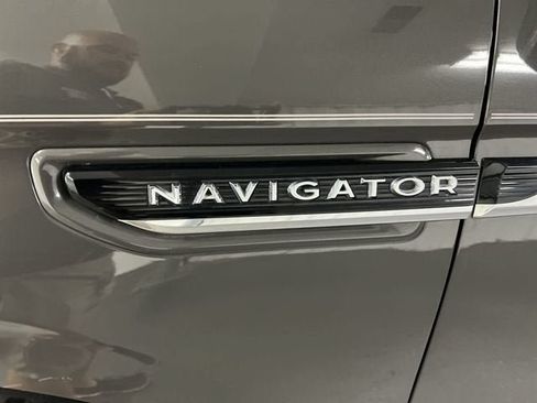 Used 2023 Lincoln Navigator L Black Label AWD/4WD image 33