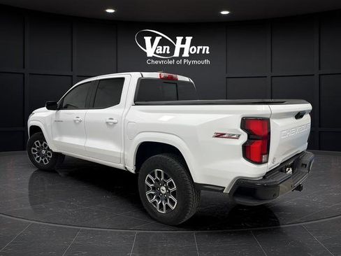 Used 2025 Chevrolet Colorado Z71 AWD/4WD image 5