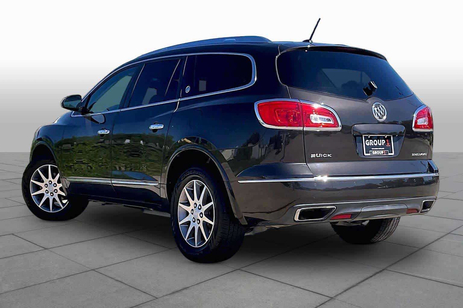 Used 2014 Buick Enclave Leather FWD image 11