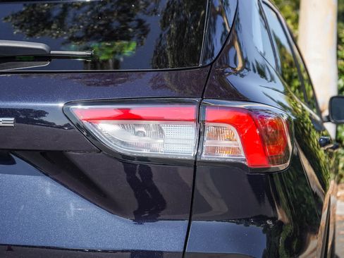 Used 2021 Ford Escape SEL FWD image 7