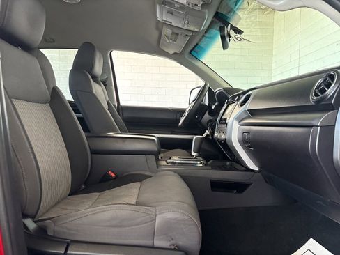 Used 2016 Toyota Tundra SR5 w/ SR5 Upgrade Package RWD image 16