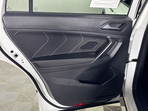 Certified 2023 Volkswagen Tiguan SE R-Line image 19