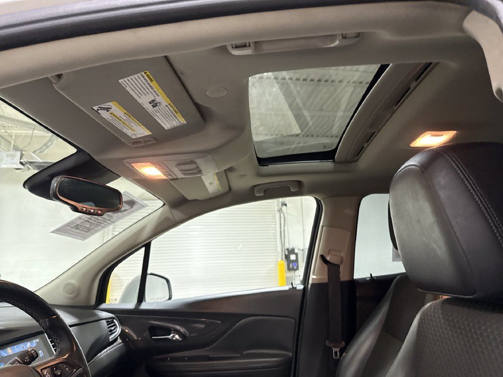 Used 2018 Buick Encore Preferred FWD image 19