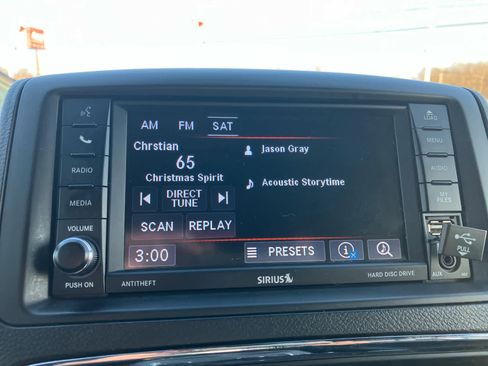 Used 2019 Dodge Grand Caravan SXT image 20