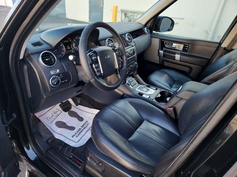 Used 2015 Land Rover LR4 HSE AWD/4WD image 7
