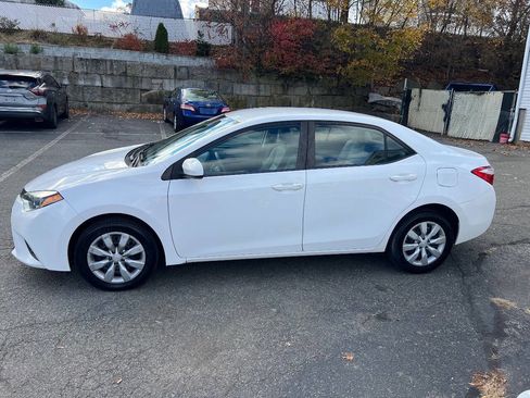 Used 2014 Toyota Corolla LE Premium image 10