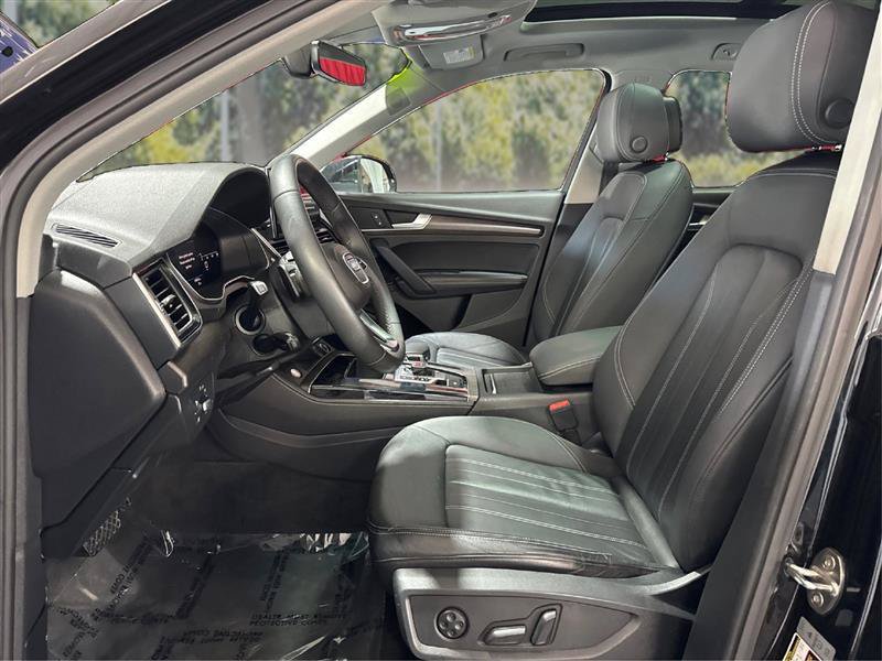 Used 2021 Audi Q5 2.0T Premium Plus w/ Premium Plus Package AWD/4WD image 9