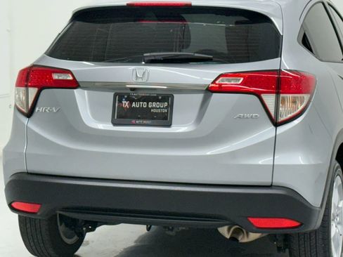 Used 2019 Honda HR-V LX image 13