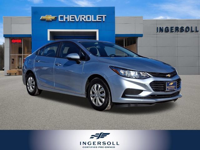 Used 2018 Chevrolet Cruze LS FWD image 1
