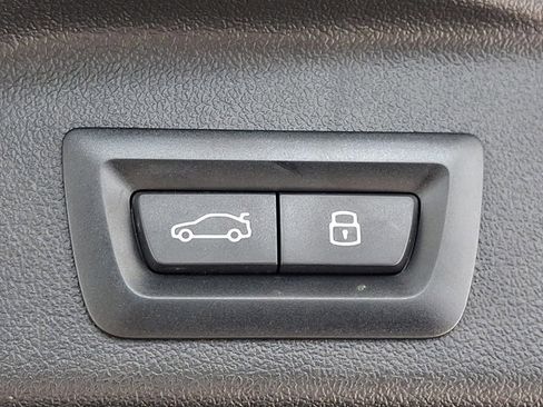 Certified 2025 BMW X5 xDrive50e image 35