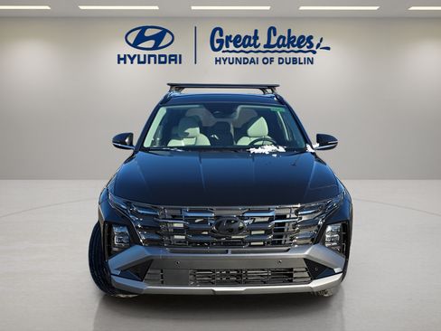 Certified 2025 Hyundai Tucson Limited FWD image 8