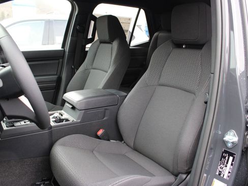 New 2026 Toyota 4Runner SR5 image 17