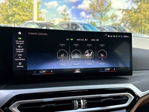 Used 2024 BMW 330i Sedan w/ Convenience Package RWD image 25