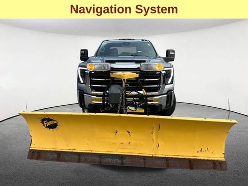 Used 2024 GMC Sierra 2500 SLE w/ SLE Convenience Package AWD/4WD image 4