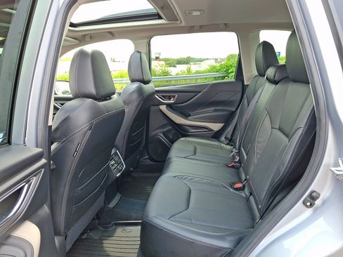 Certified 2023 Subaru Forester Limited w/ Popular Package #2 AWD/4WD image 10