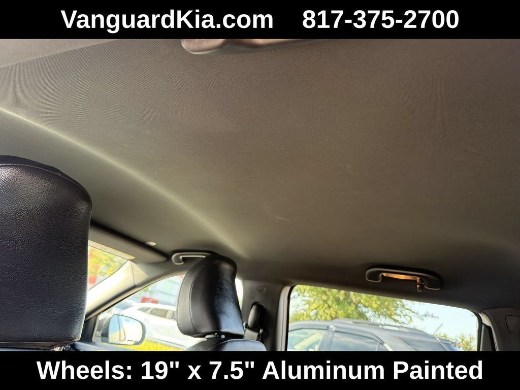 Used 2026 Jeep Compass Latitude AWD/4WD image 18