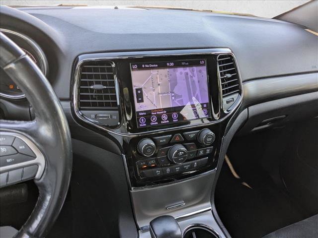 Used 2019 Jeep Grand Cherokee Altitude RWD image 12