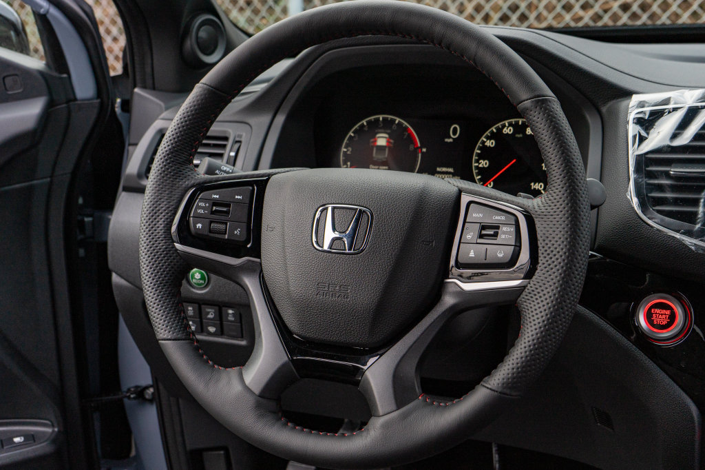 New 2026 Honda Ridgeline Black Edition image 19
