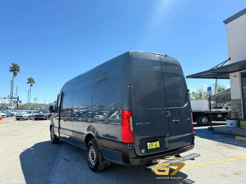 Used 2019 Mercedes-Benz Sprinter 170 image 9