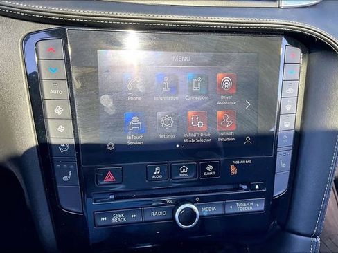 Used 2023 INFINITI QX55 Luxe w/ Cargo Package image 31