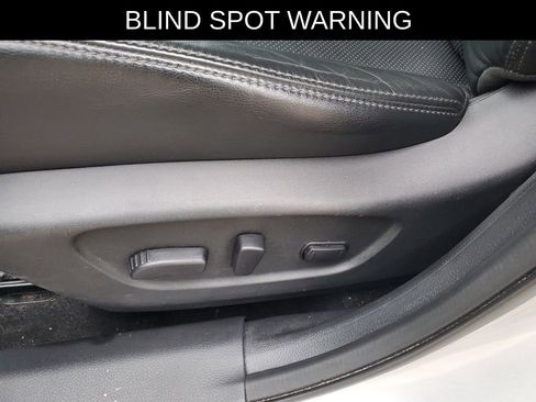 Used 2015 Nissan Rogue SL w/ SL Premium Package image 15