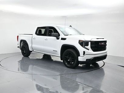 Used 2022 GMC Sierra 1500 Elevation