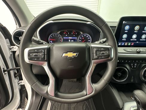 Certified 2023 Chevrolet Blazer LT w/ Convenience Package AWD/4WD image 4