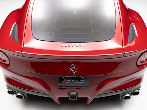 Used 2014 Ferrari F12 Berlinetta image 14