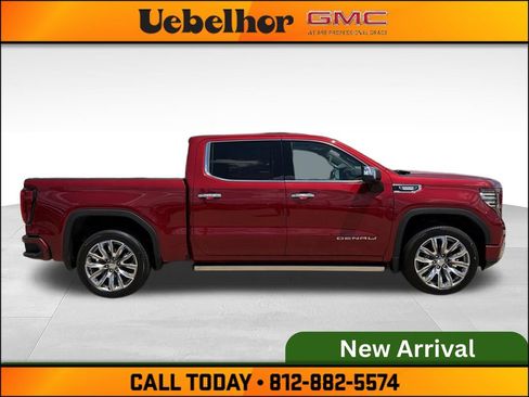 Used 2023 GMC Sierra 1500 Denali w/ Denali Reserve Package AWD/4WD image 3