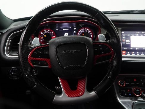 Used 2019 Dodge Challenger SRT Hellcat Redeye image 19