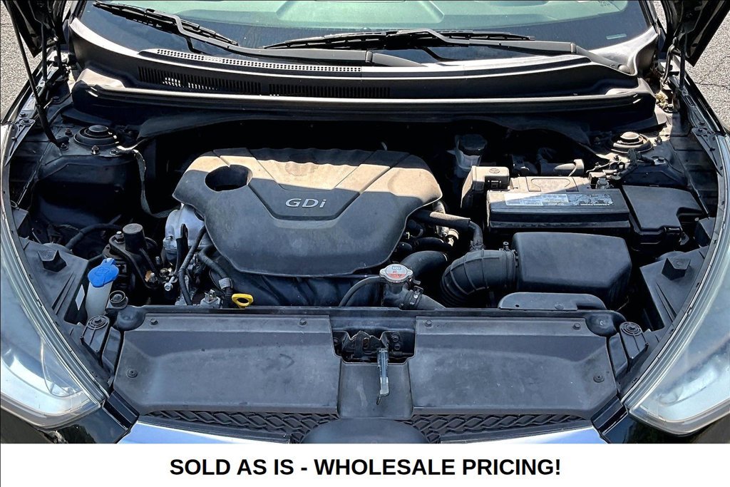 Used 2012 Hyundai Veloster FWD image 29