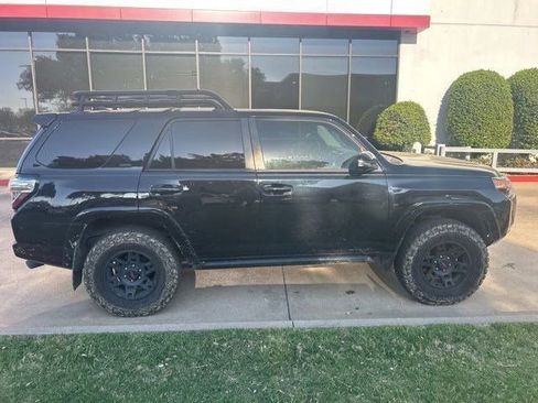 Used 2023 Toyota 4Runner SR5 Premium w/ Moonroof Package image 3
