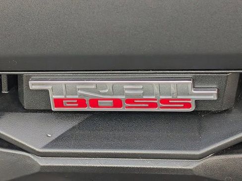 New 2026 Chevrolet Colorado Trail Boss AWD/4WD image 11