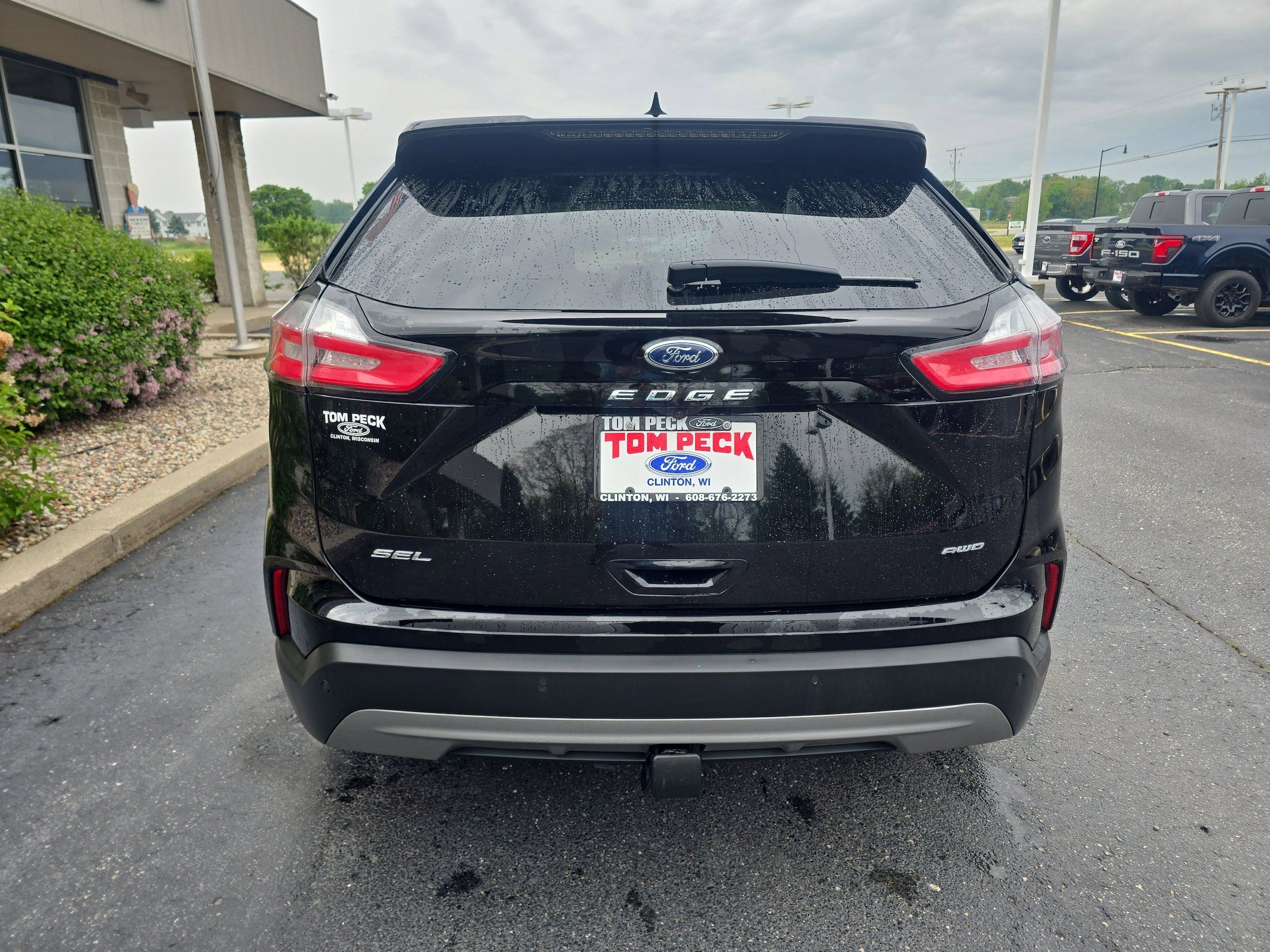 Used 2024 Ford Edge SEL w/ Convenience Package AWD/4WD image 7