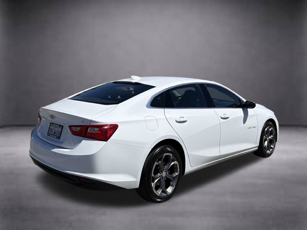 Used 2024 Chevrolet Malibu LT FWD image 4