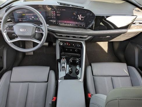 Used 2025 Audi Q5 Premium Plus AWD/4WD image 14