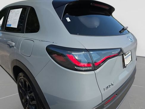 Used 2024 Honda HR-V Sport image 35