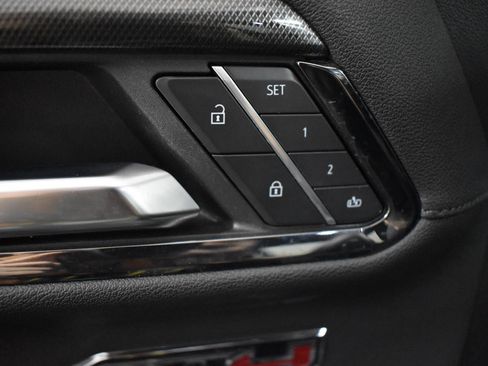 Used 2024 GMC Sierra 1500 AT4 w/ Technology Package image 13